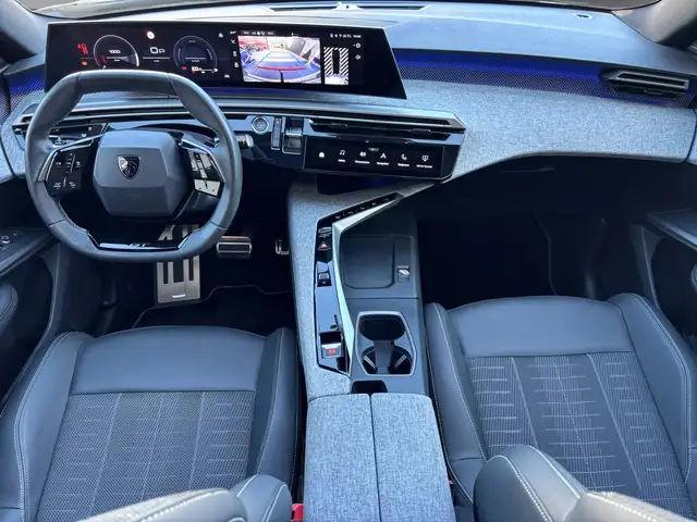 Peugeot 5008 view 9