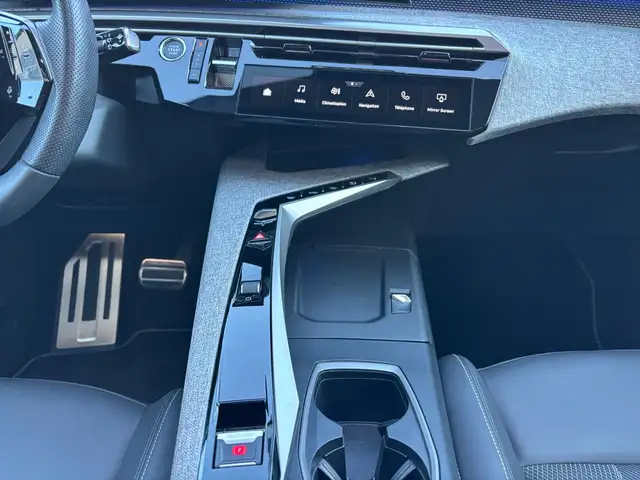 Peugeot 5008 view 10