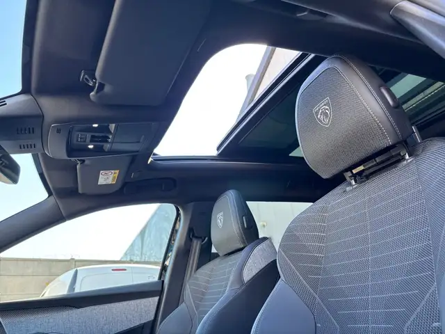 Peugeot 5008 view 21