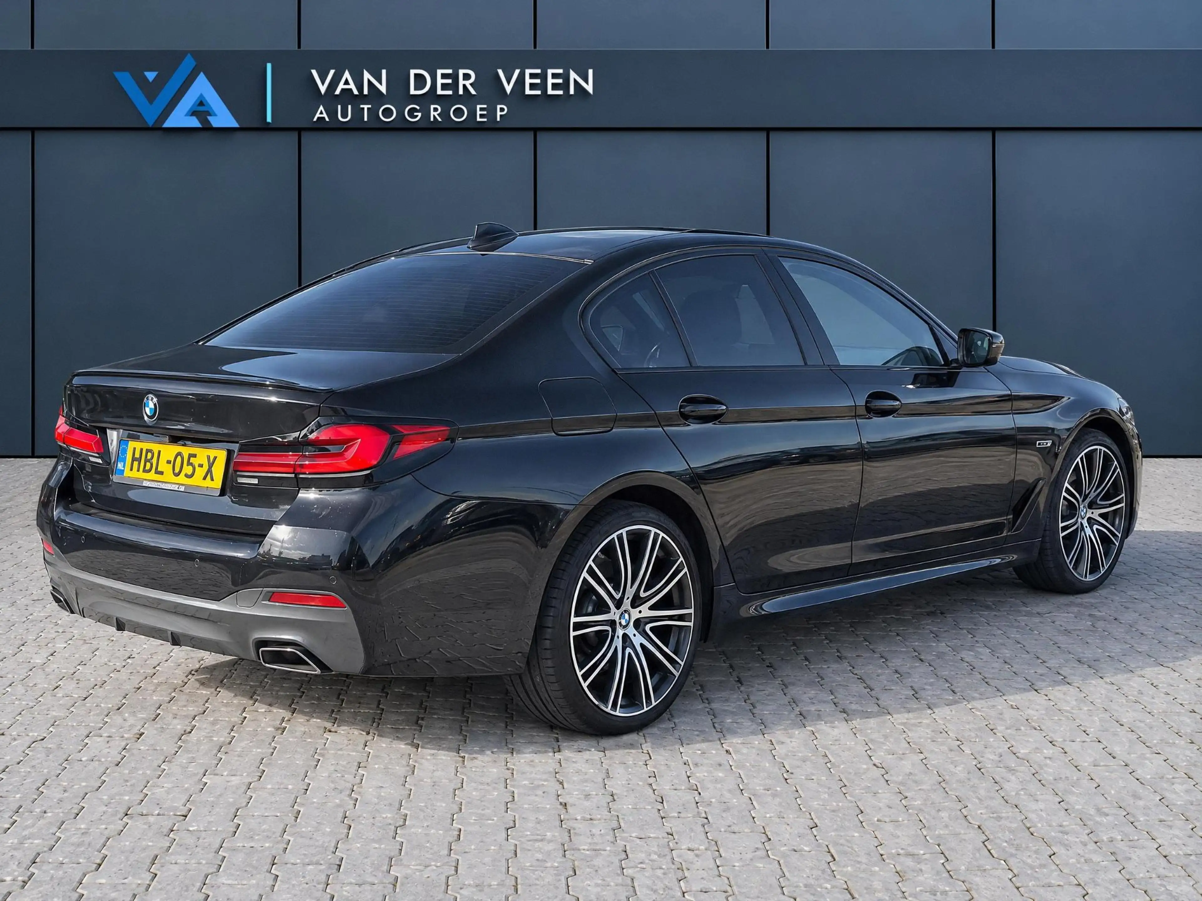 BMW 545 5-serie 545e xDrive M-sport black edition | Incl. — photo 6