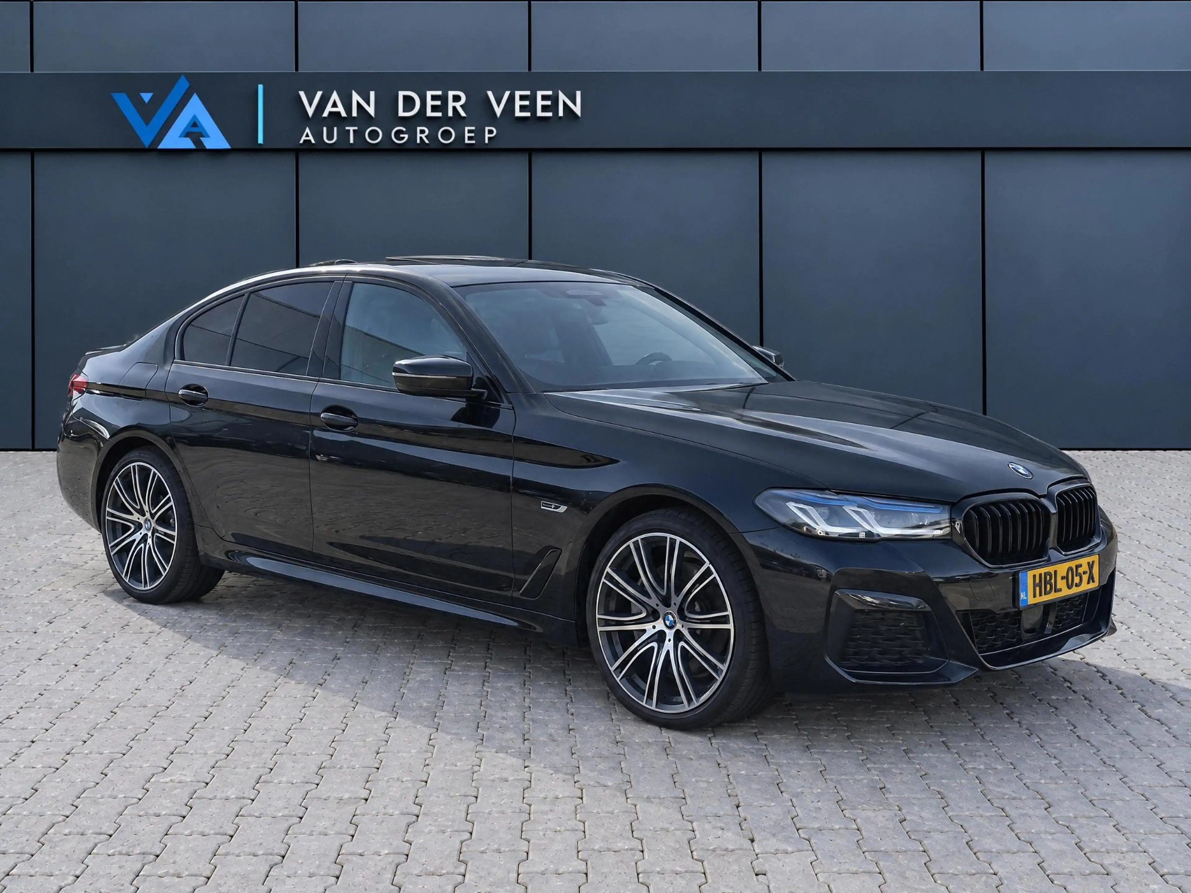 BMW 545 5-serie 545e xDrive M-sport black edition | Incl. — photo 5