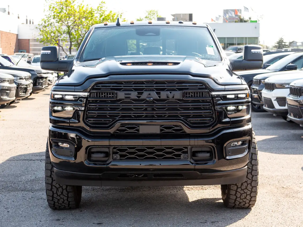 RAM 3500 снимка RAM 3500