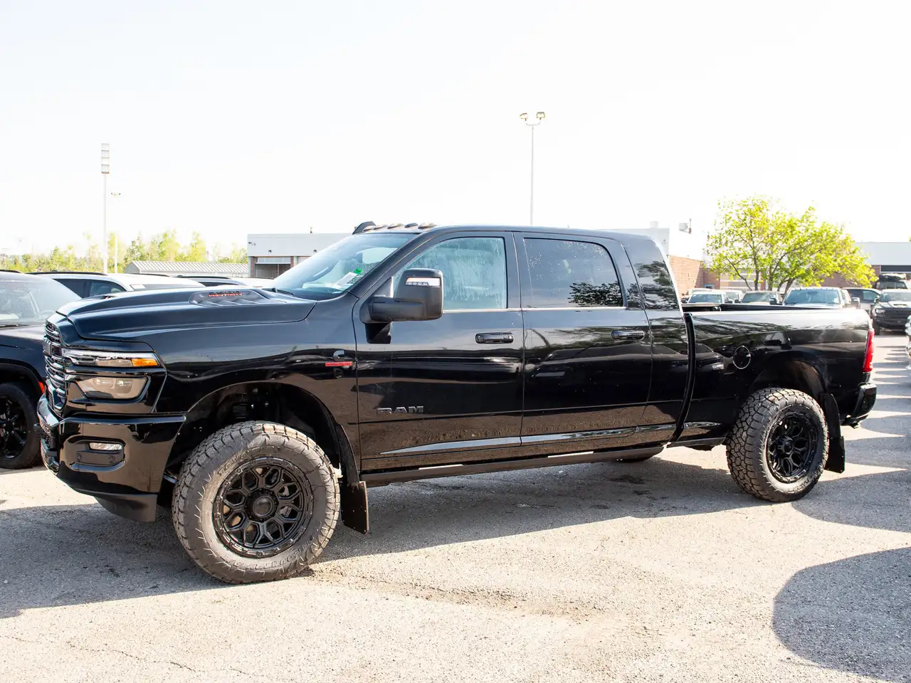 RAM 3500 снимка RAM 3500