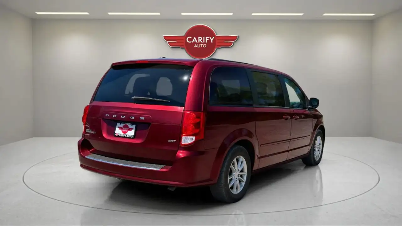 Dodge Grand Caravan photo Dodge Grand Caravan