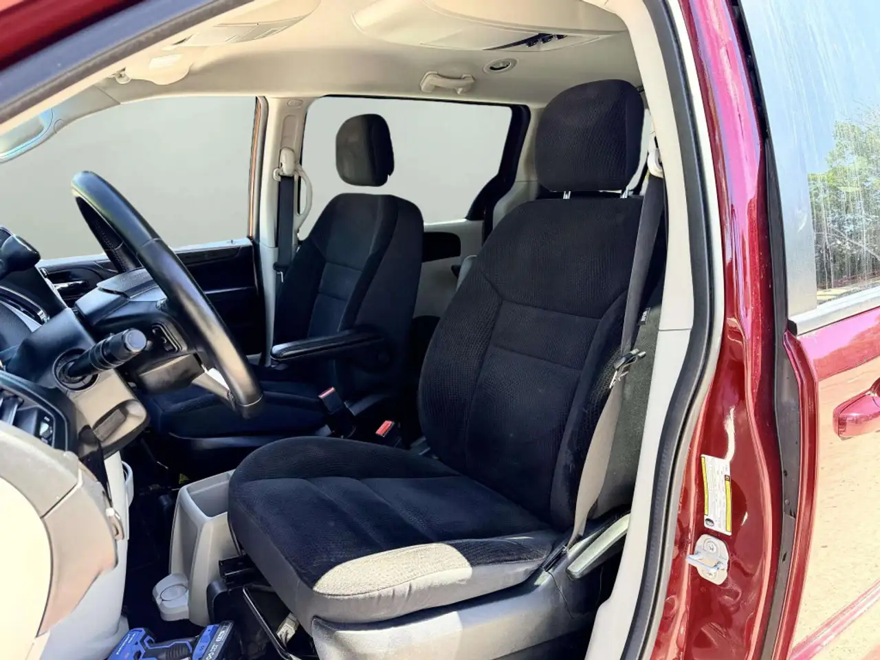 Dodge Grand Caravan photo Dodge Grand Caravan