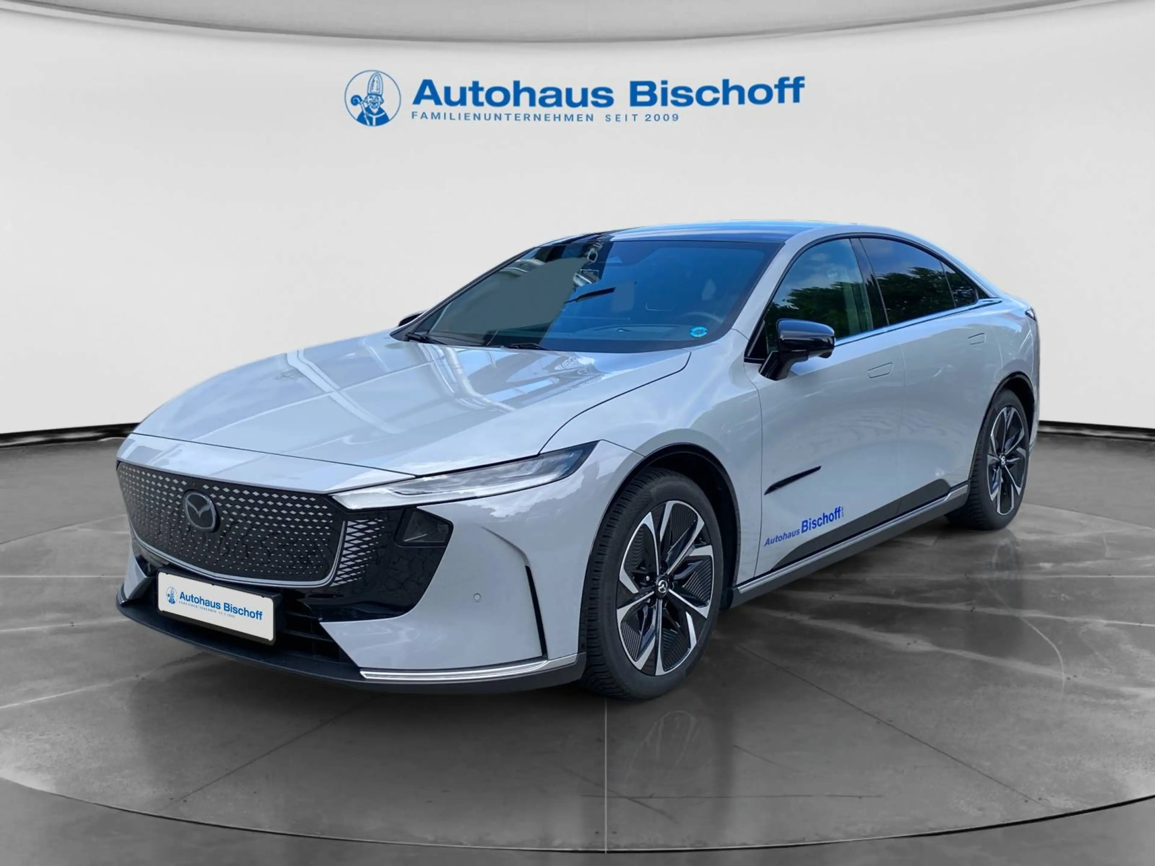 Mazda 6e EV Long Range Takumi AHK Ganzjahresreifen — photo 2