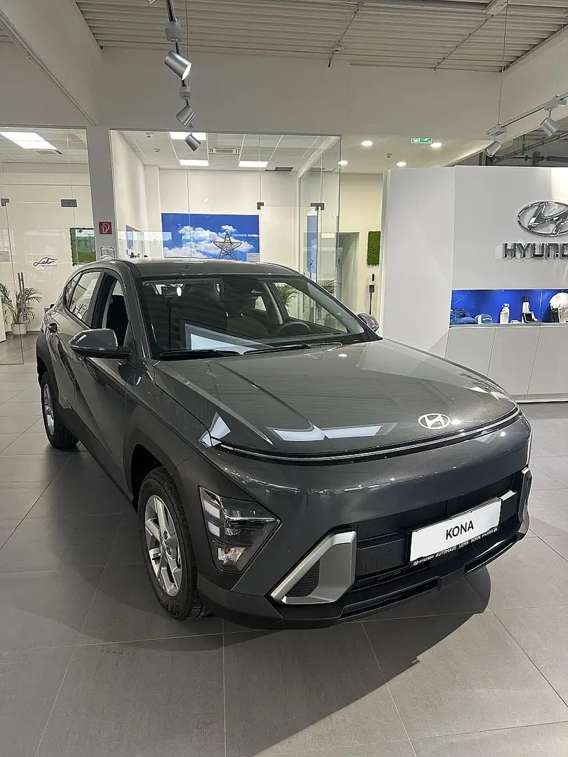 Hyundai KONA Kona 1,0 T-GDi 2WD Smart Line Grau - 1