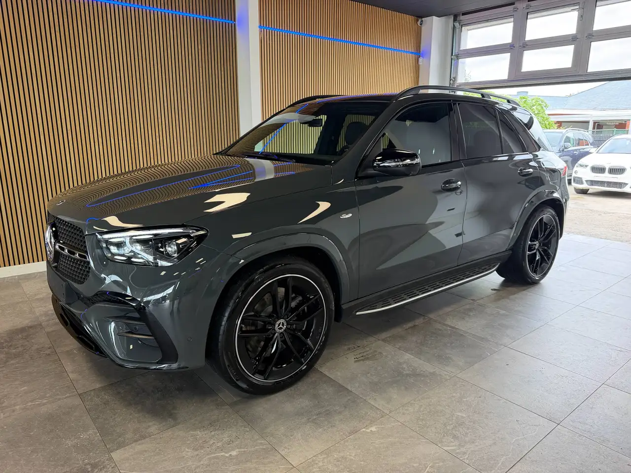 Mercedes-Benz GLE 350 de 4-Matic PHEV AMG Line (245 kW)