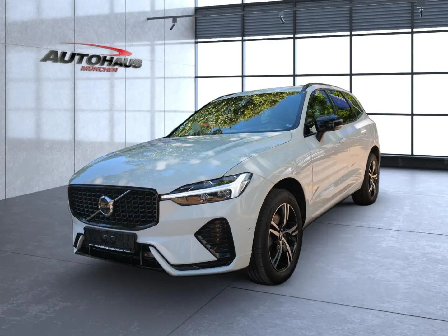 Volvo XC60 XC 60 R Design 2WD Bluetooth Navi LED Klima Weiß - 2