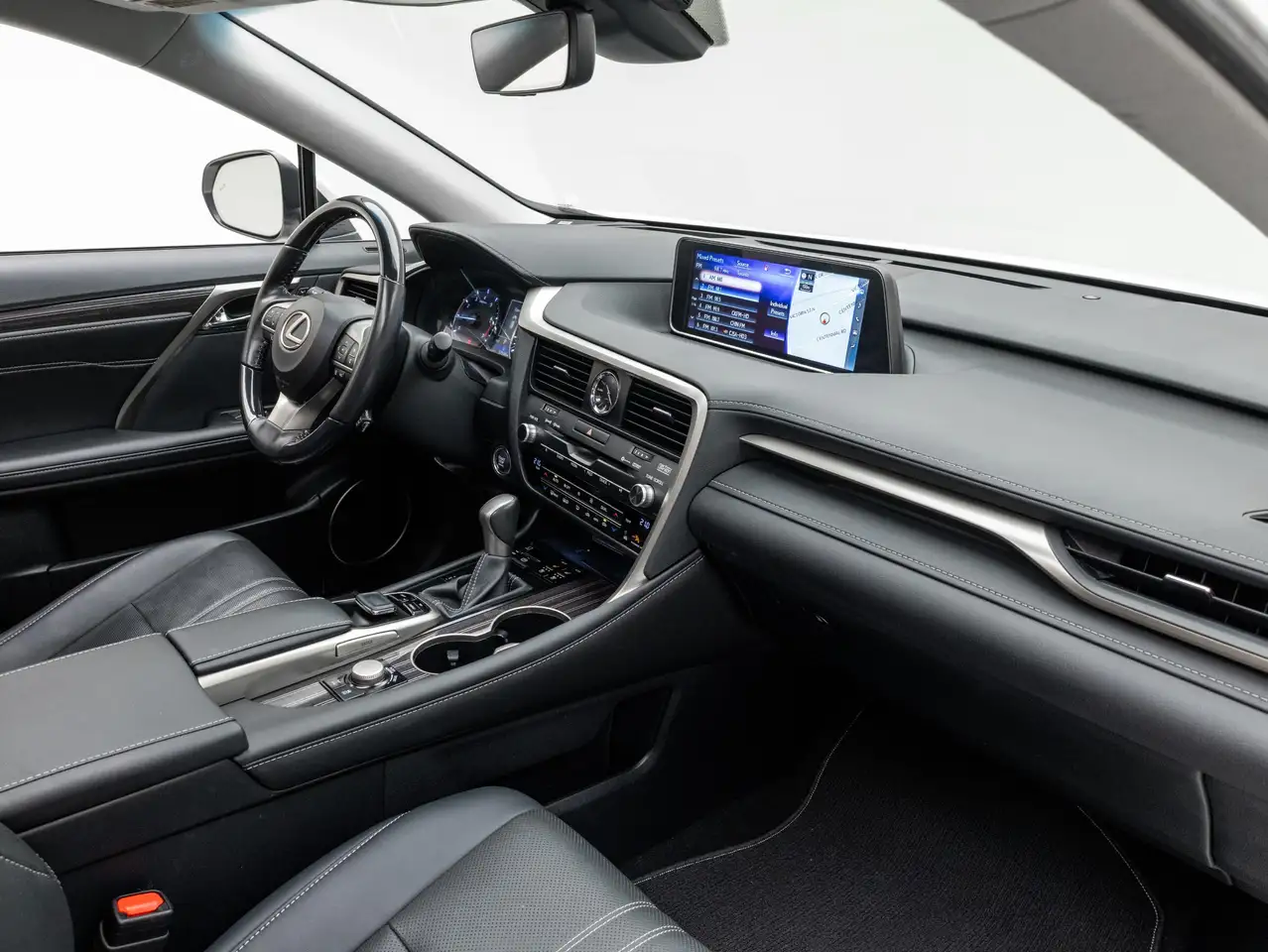 Lexus RX photo Lexus RX