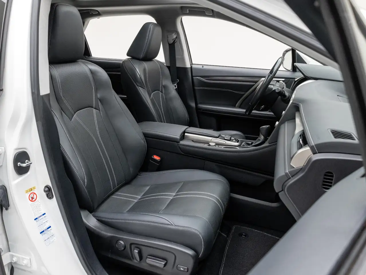 Lexus RX photo Lexus RX