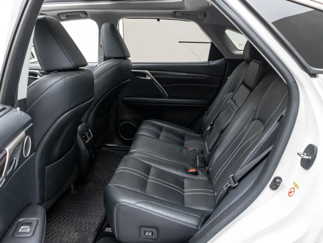 Lexus RX photo Lexus RX