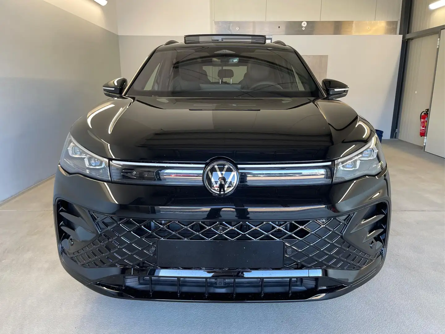 Volkswagen Tiguan R-Line 193PS TDI IQ.Light+IQ.Drive+AHK 2.0 TDI ... Schwarz - 2
