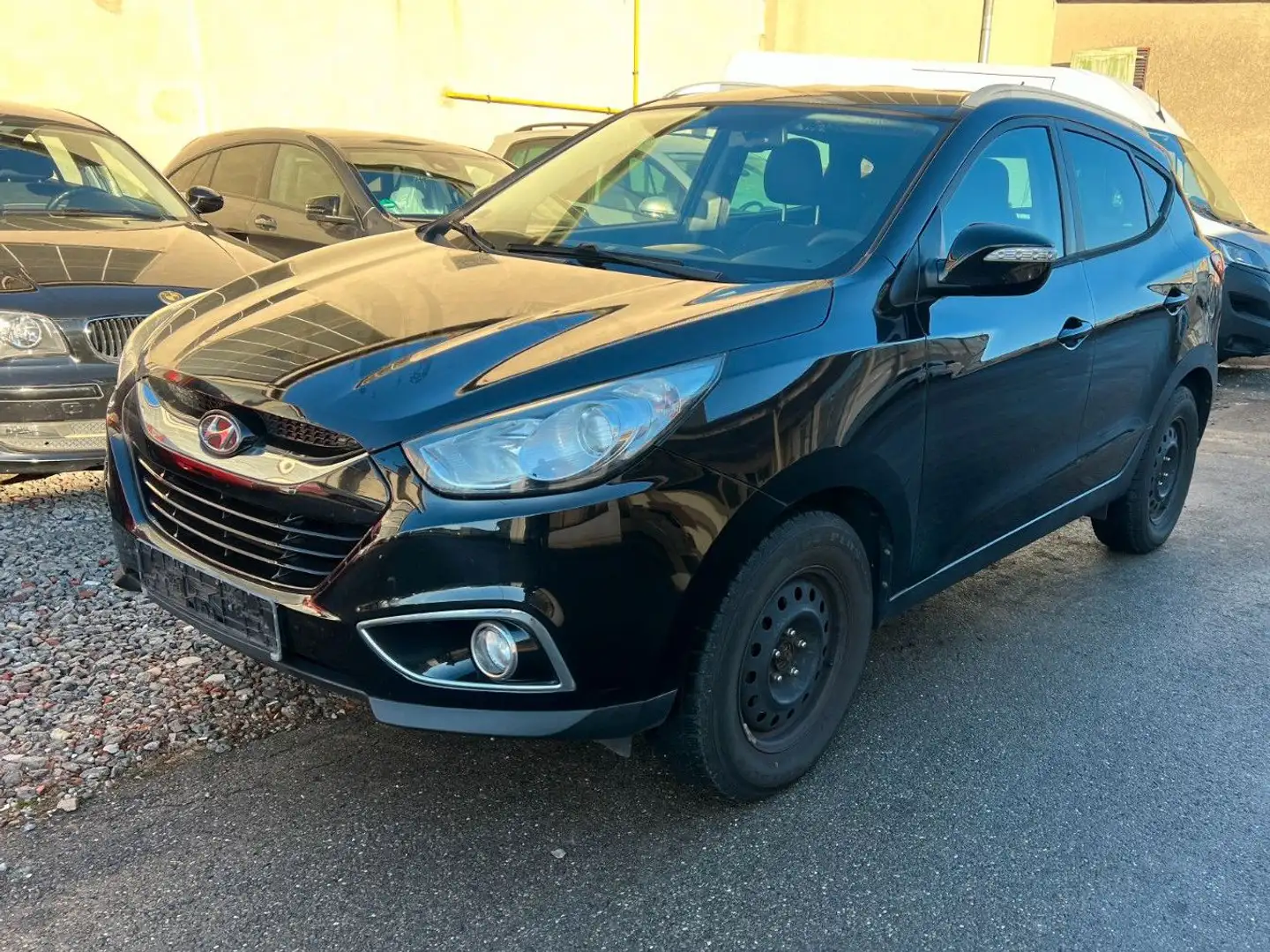 Hyundai iX35 5 Star Edition 2WD 1.6 Schwarz - 2