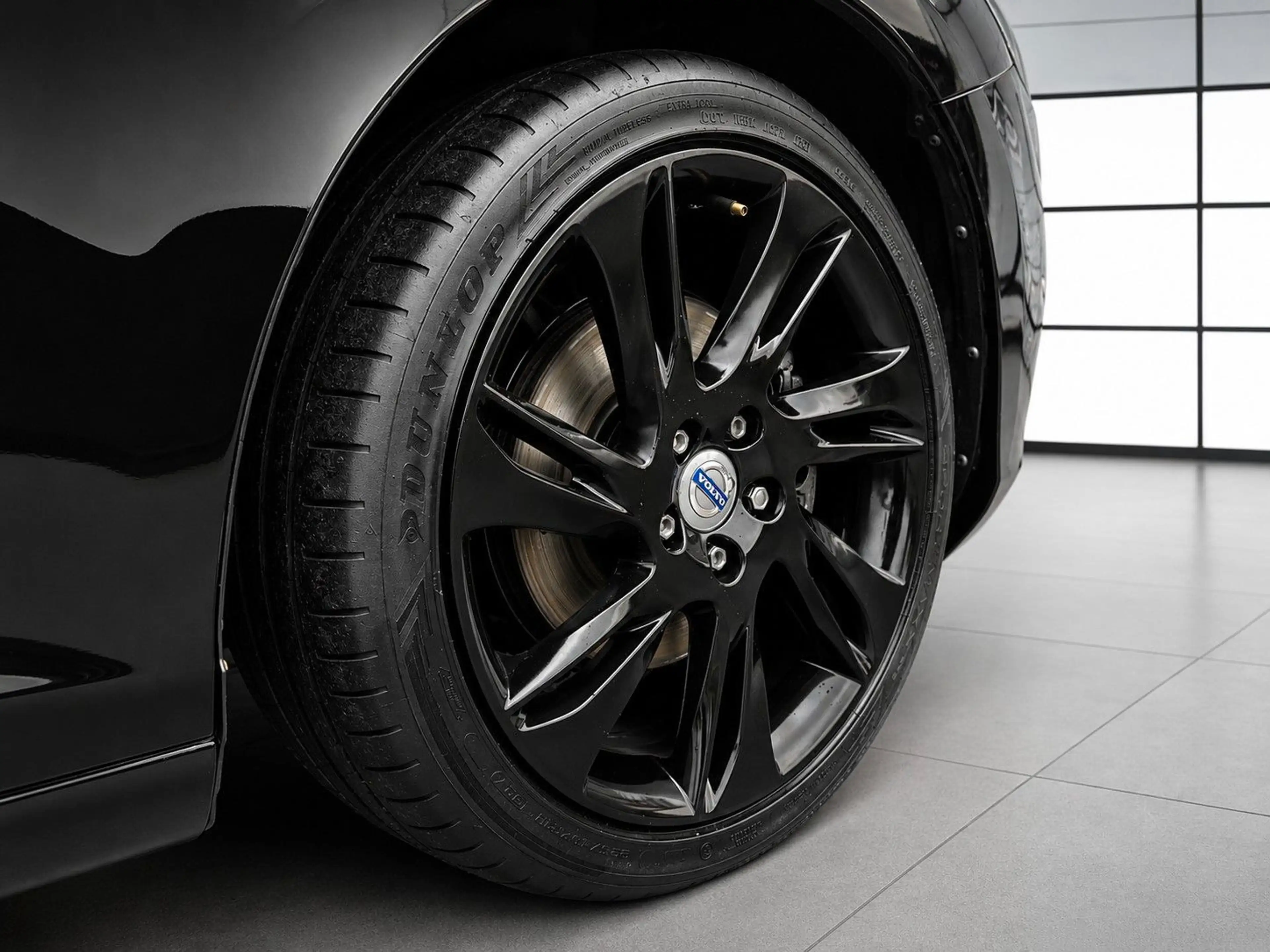 Volvo V40 You/ZahnriemenNeu/TÜVNeu/Scheckheft/Tempomat — photo 12