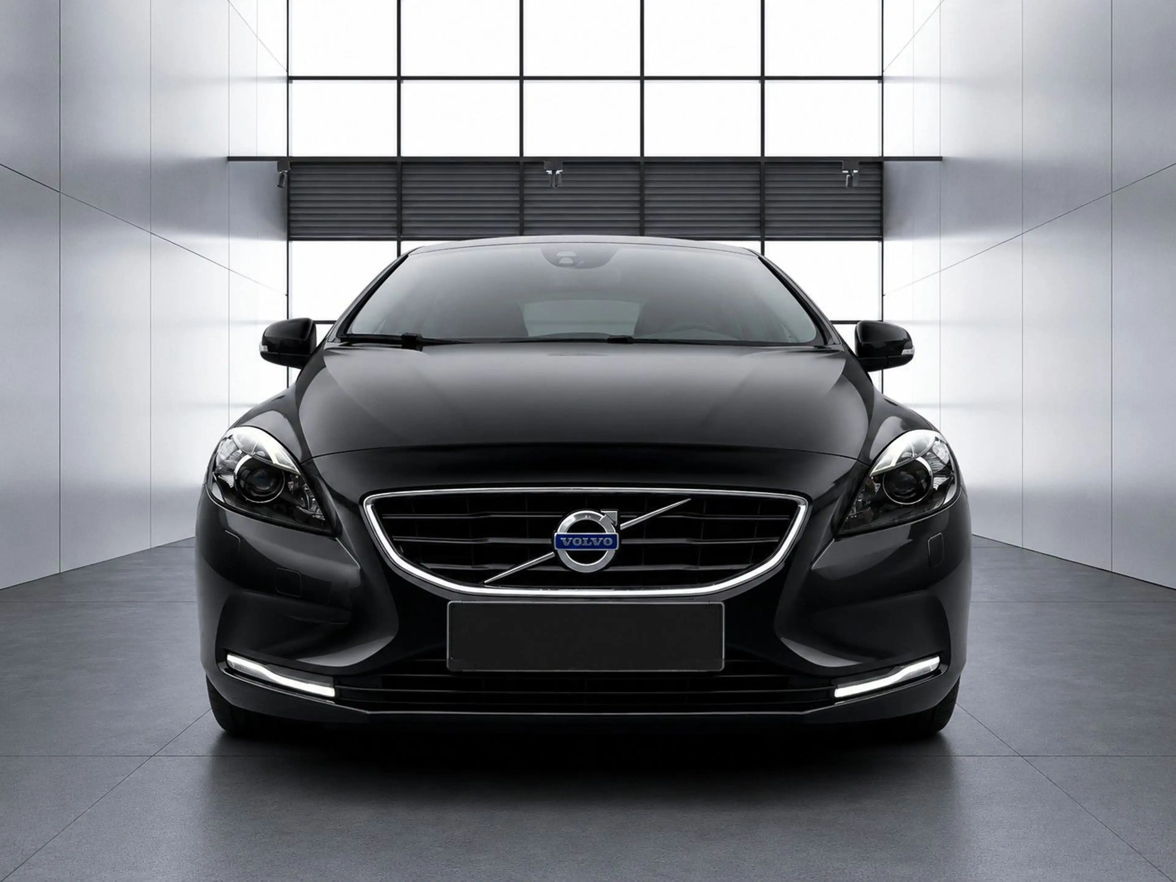 Volvo V40 You/ZahnriemenNeu/TÜVNeu/Scheckheft/Tempomat — photo 3