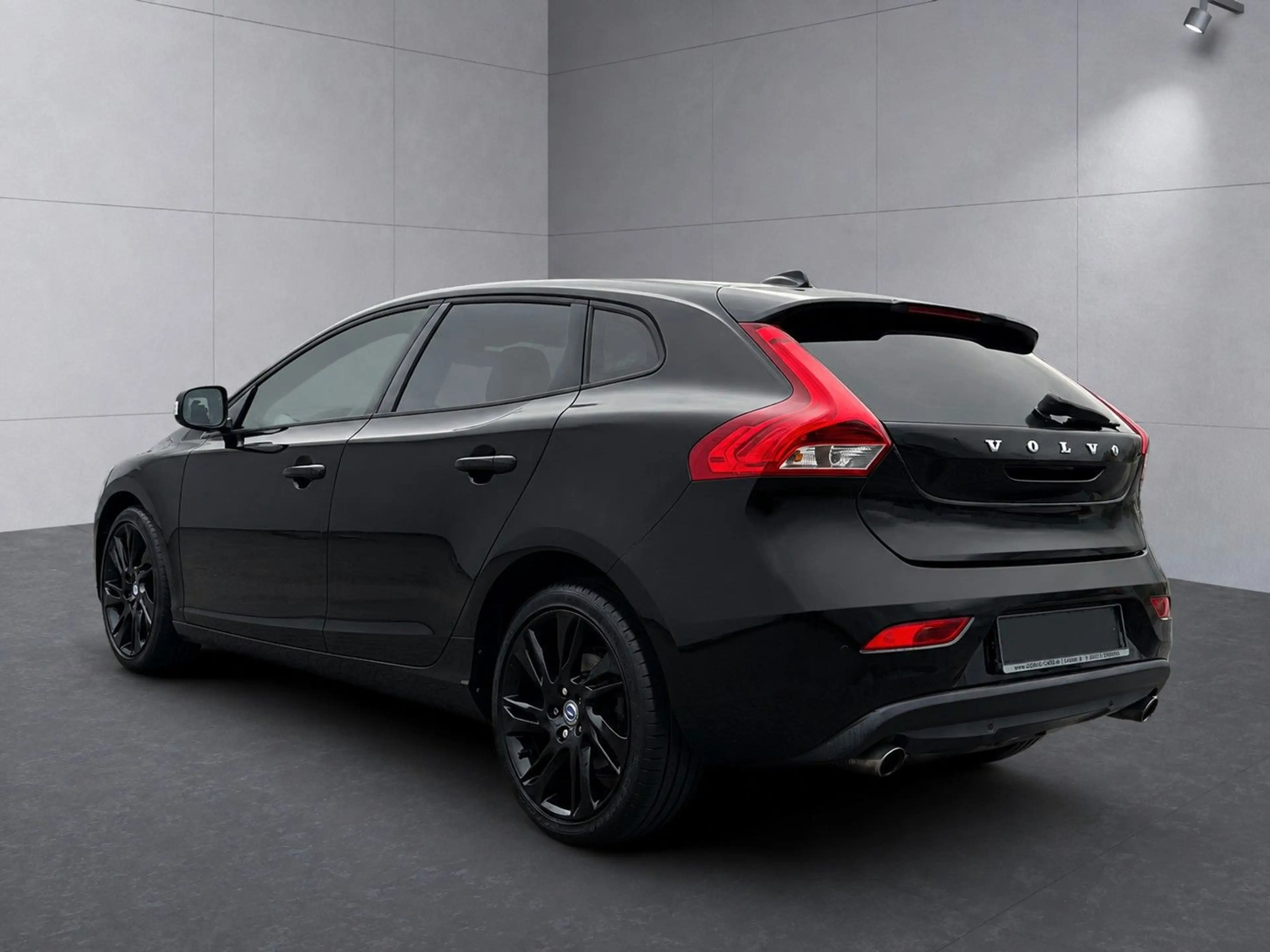 Volvo V40 You/ZahnriemenNeu/TÜVNeu/Scheckheft/Tempomat — photo 5