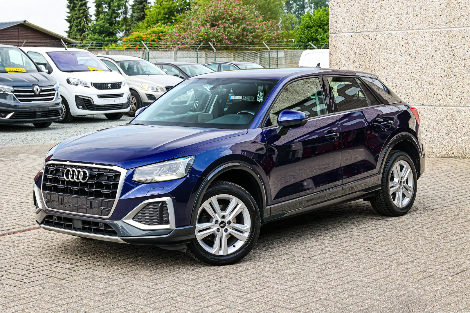 Audi Q2 1500CC*150PK*AUTOMAAT*CAMERA*PARKEERSENSOREN-V+A* Blauw - 1
