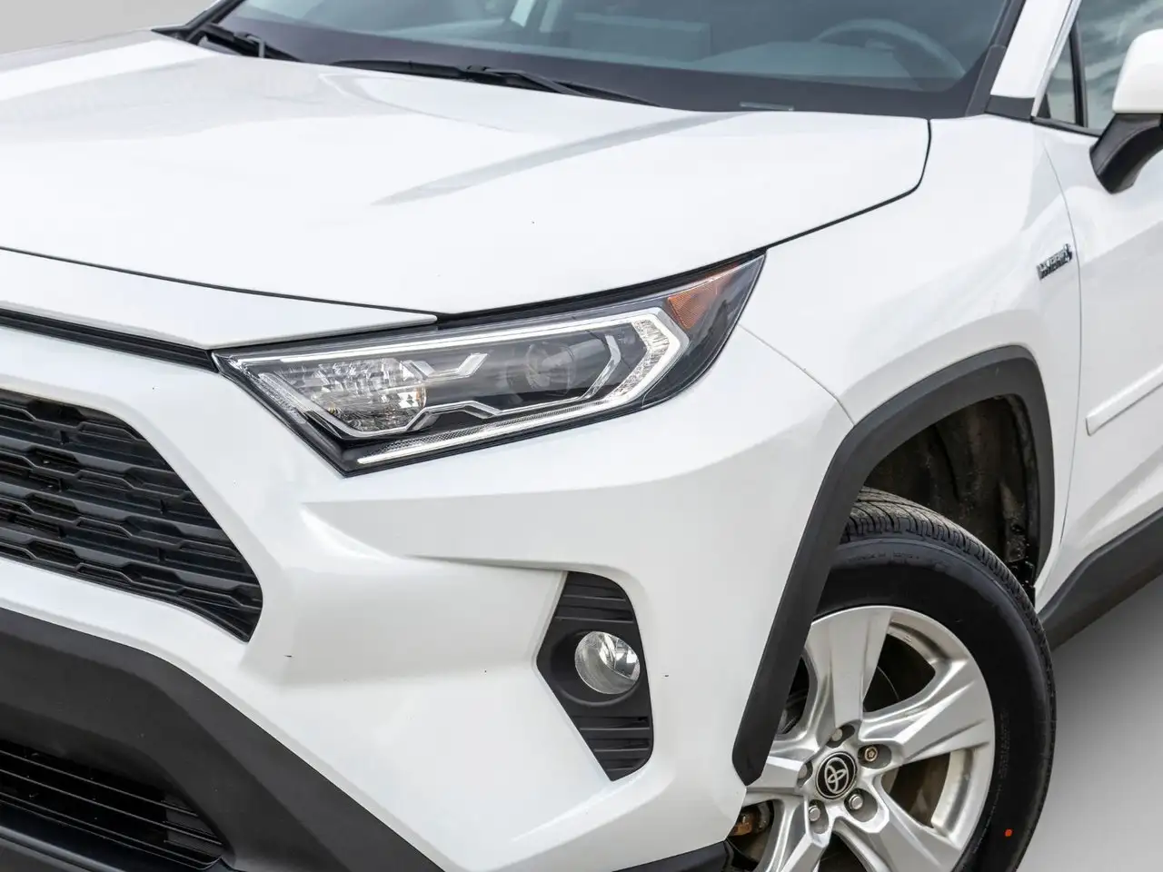 Toyota RAV 4 снимка Toyota RAV 4