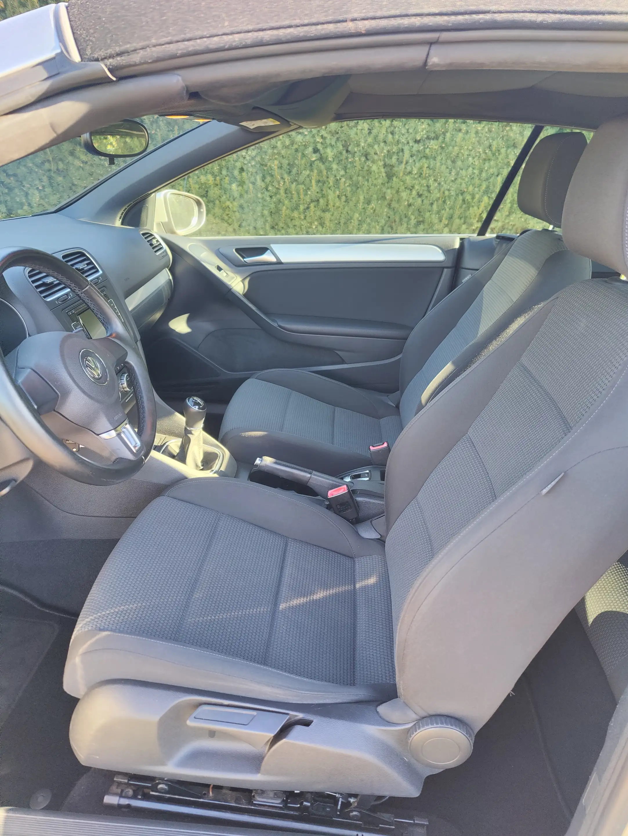 Volkswagen Golf Cabriolet Golf Cabriolet 1.2 TSI — photo 10