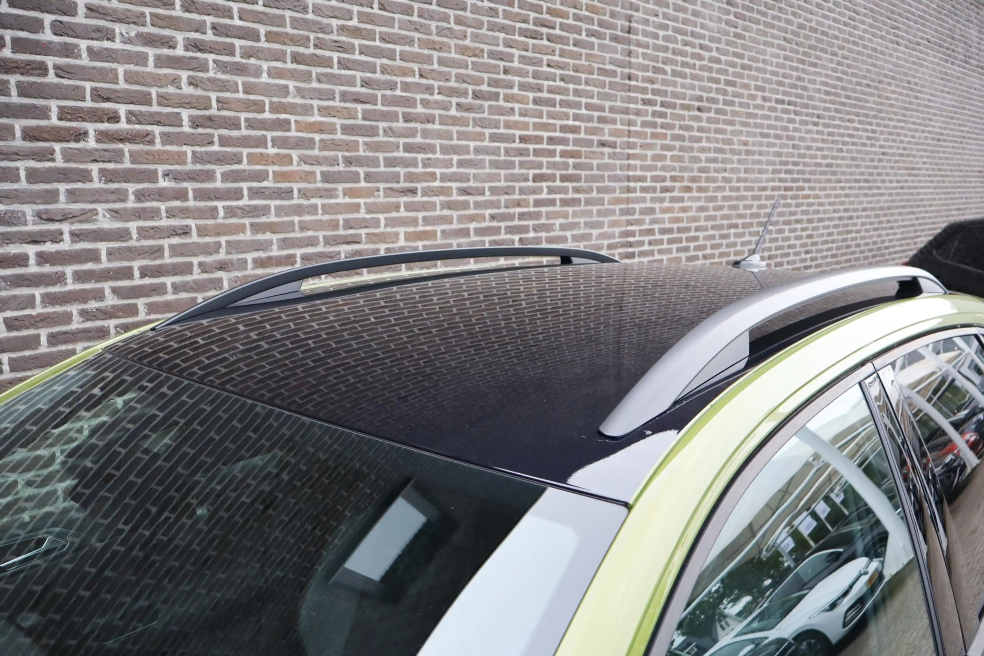 Volkswagen Taigo 1.0 TSI 110pk R-Line Business | Navigatie | Achter — photo 15