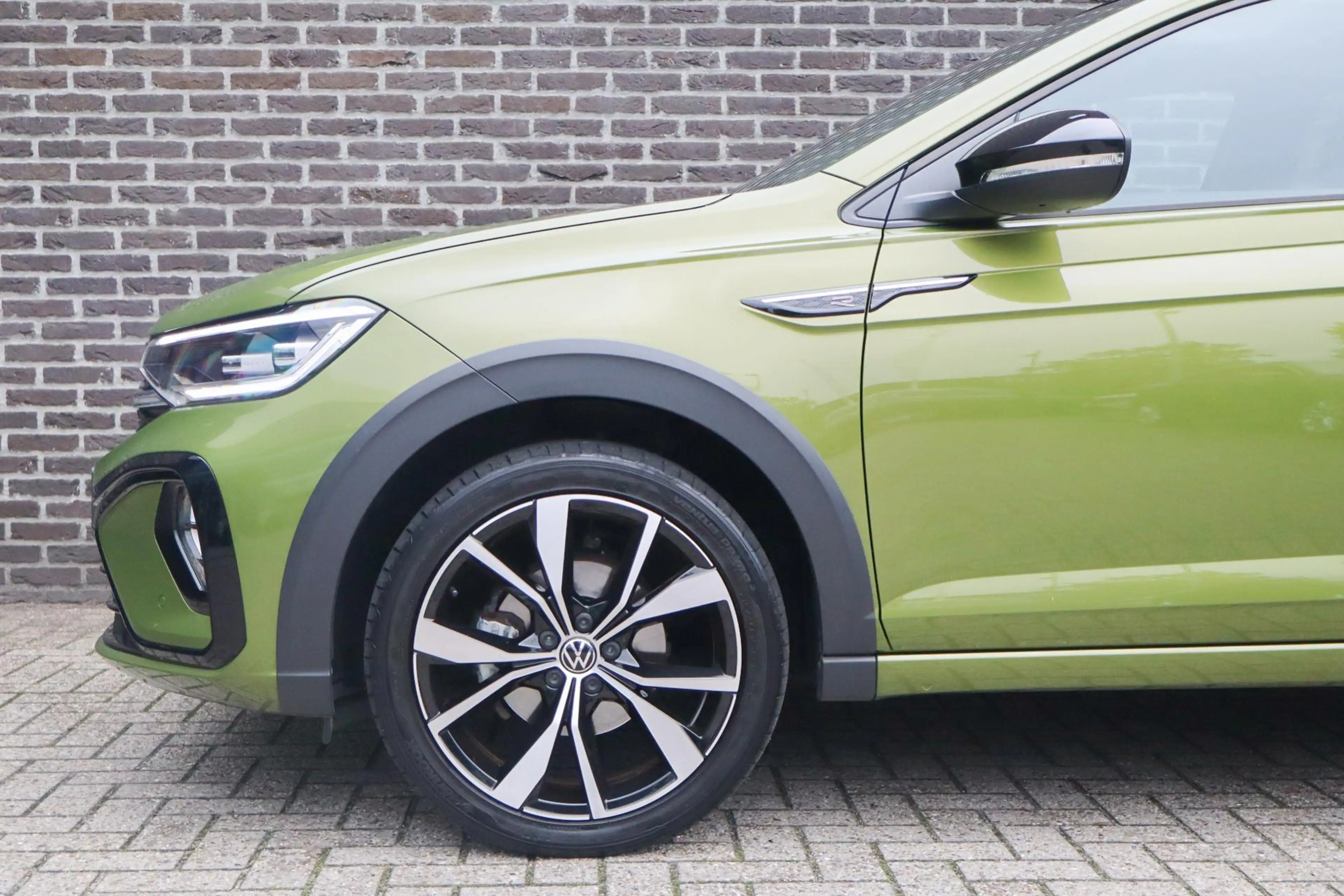 Volkswagen Taigo 1.0 TSI 110pk R-Line Business | Navigatie | Achter — photo 14