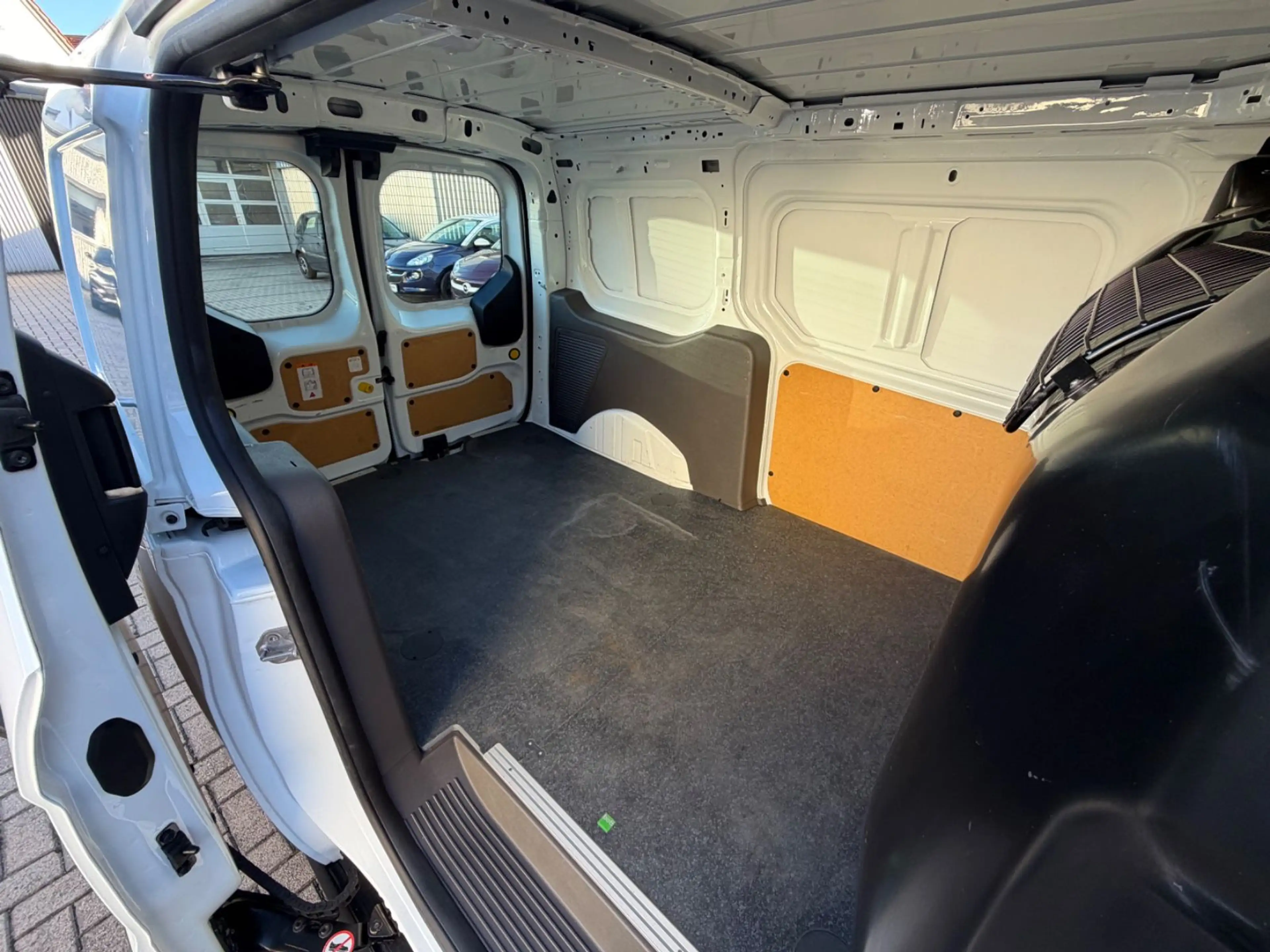 Ford Transit Connect Kasten lang Trend 1.Hand+105TKM — photo 12