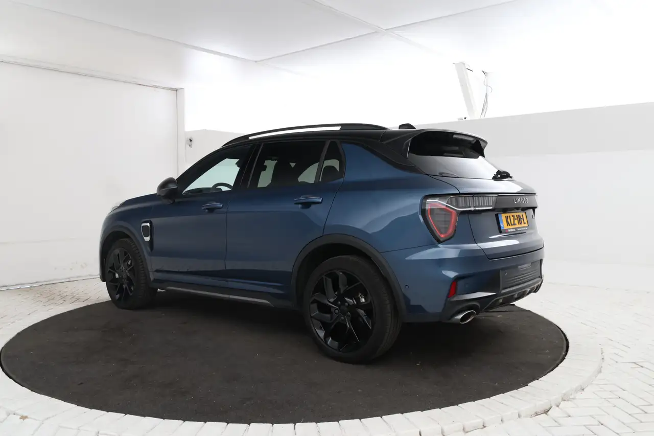 Lynk & Co 01 2023