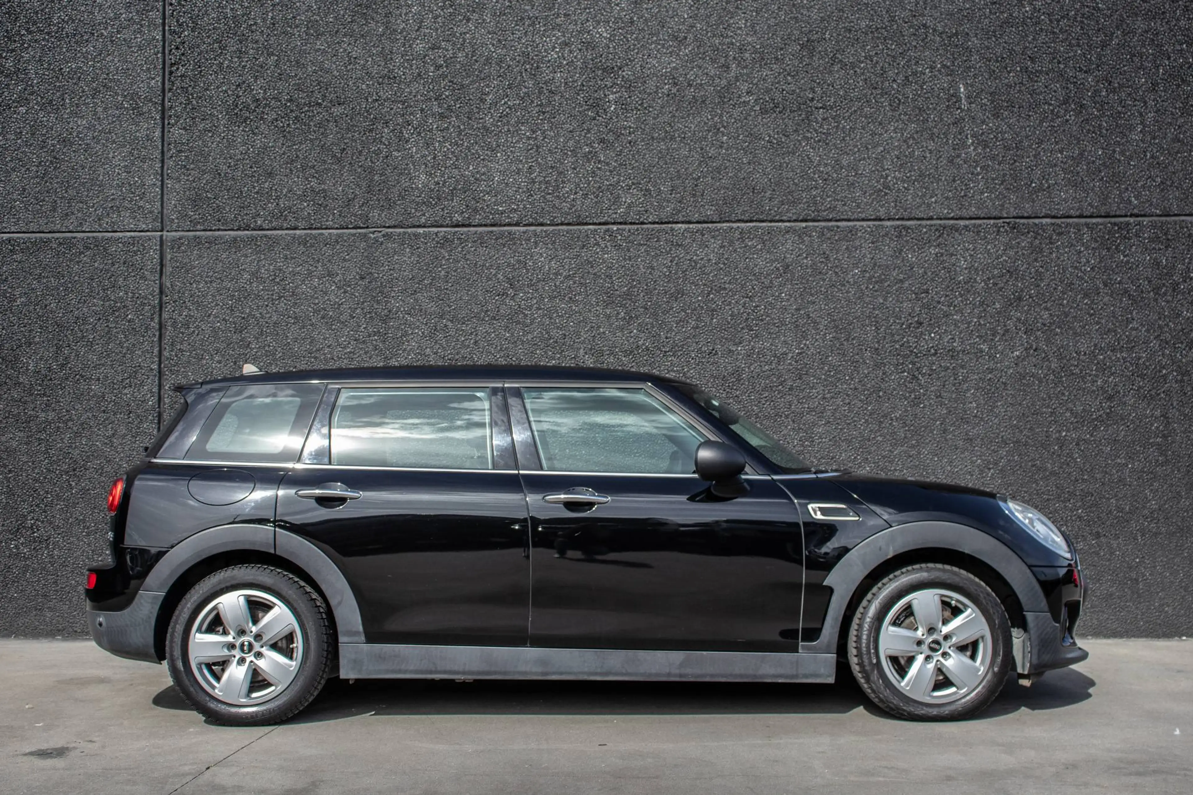MINI One Clubman 1.5i / HISTORIEK / SPOTIFY / AIRCO / CRUISECONTROL / PARKEERSENSOREN / ISOFIX ! — photo 7