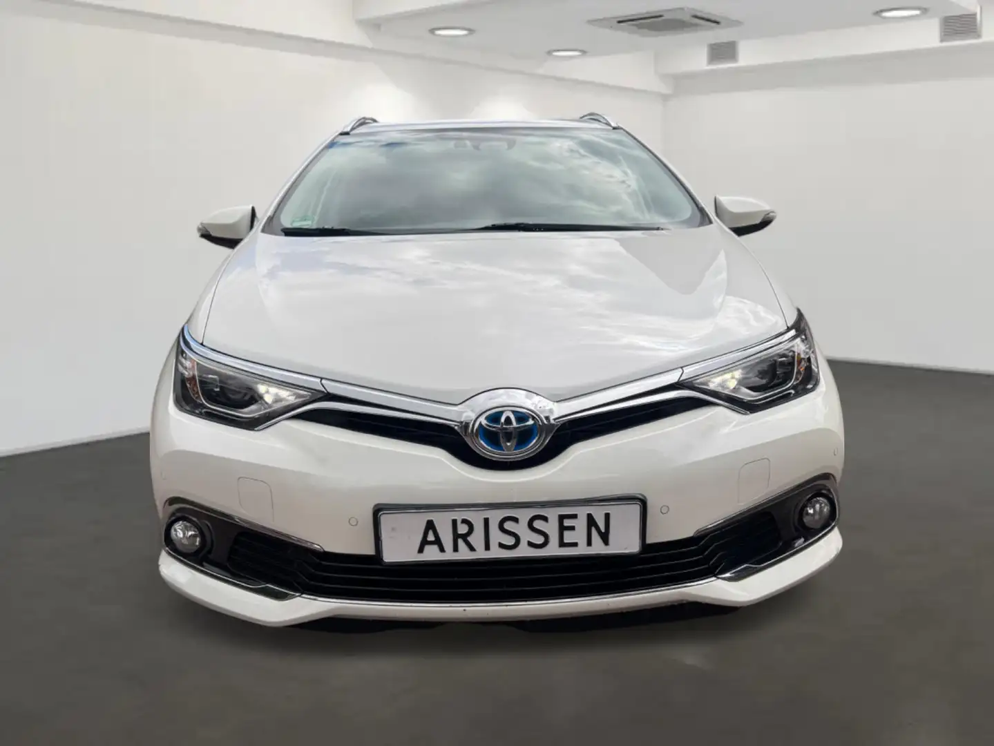 Toyota Auris Touring Sports 1.8 Hybrid Executive Go Wit - 2