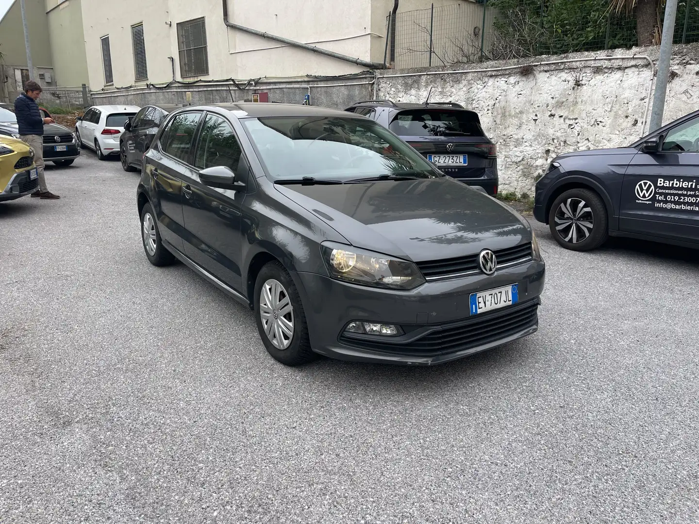 Volkswagen Polo 1.0 MPI TREND 60CV Gris - 2