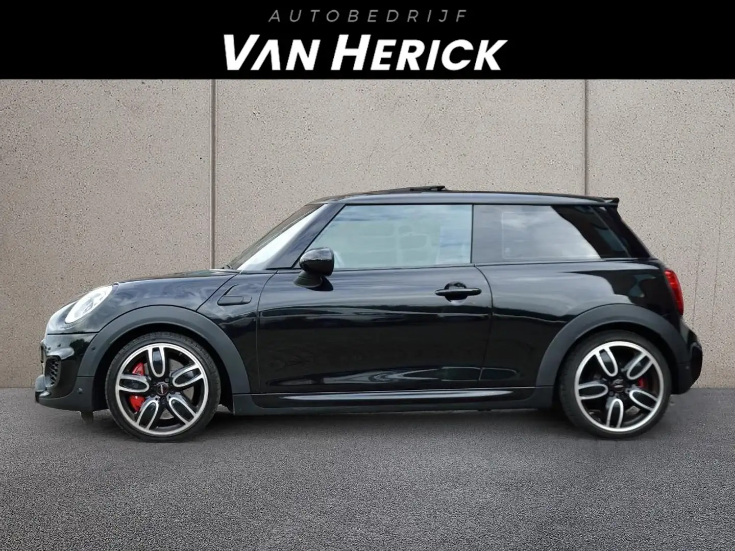 MINI John Cooper Works Mini 2.0 JCW 231PK! | Panoramadak | HUD | Leder | Zwart - 2