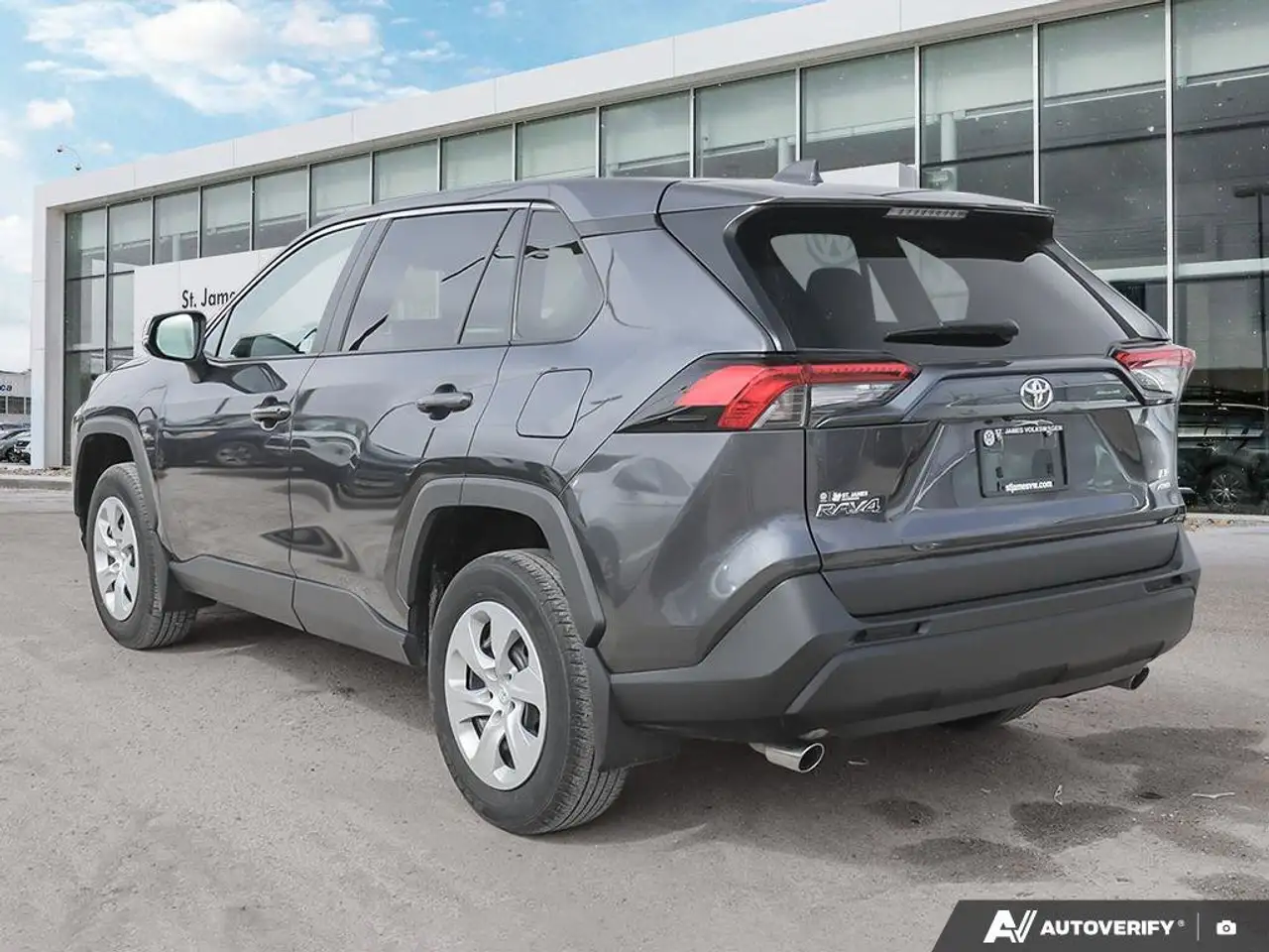 Toyota RAV 4 снимка Toyota RAV 4