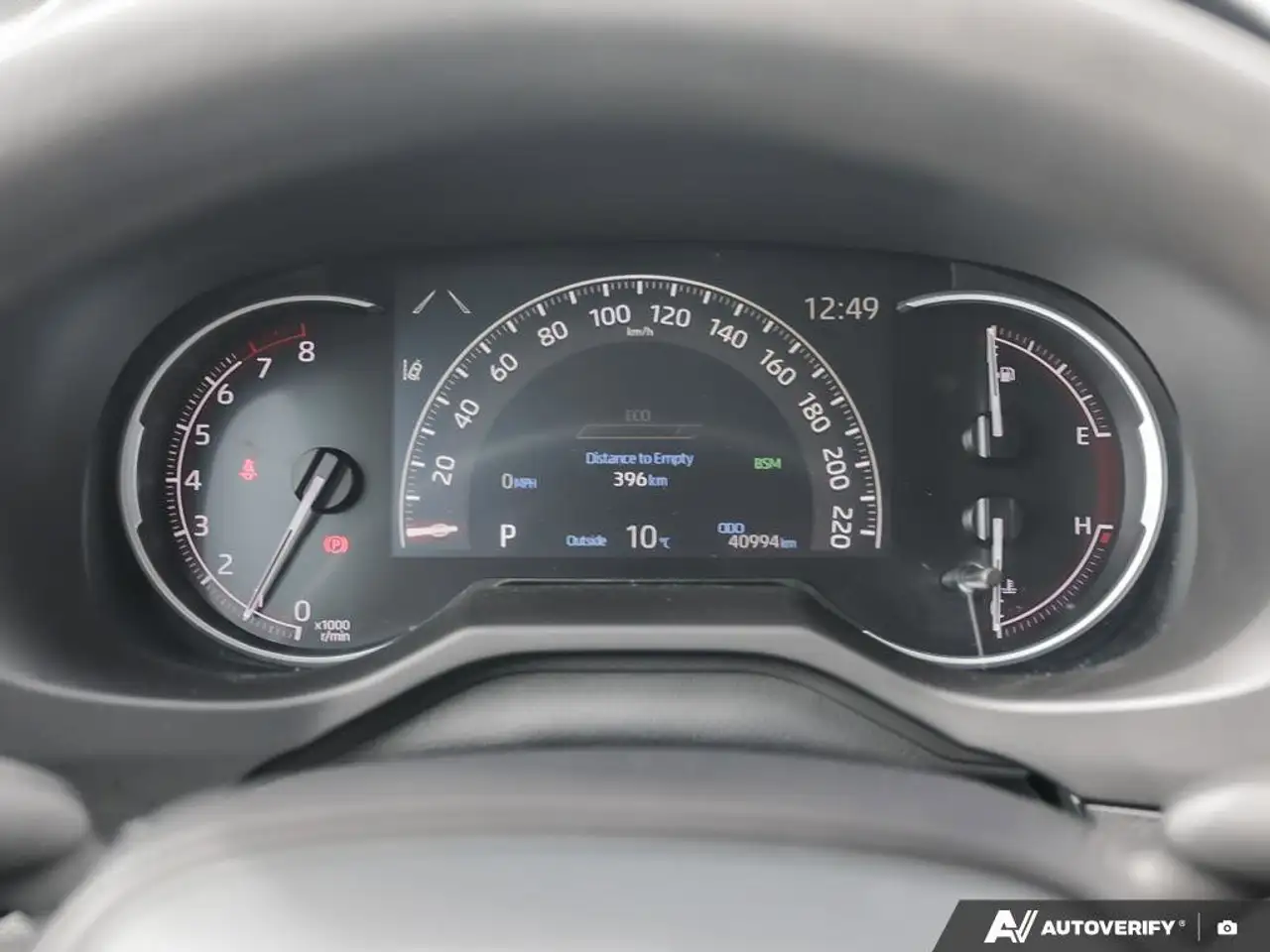 Toyota RAV 4 снимка Toyota RAV 4