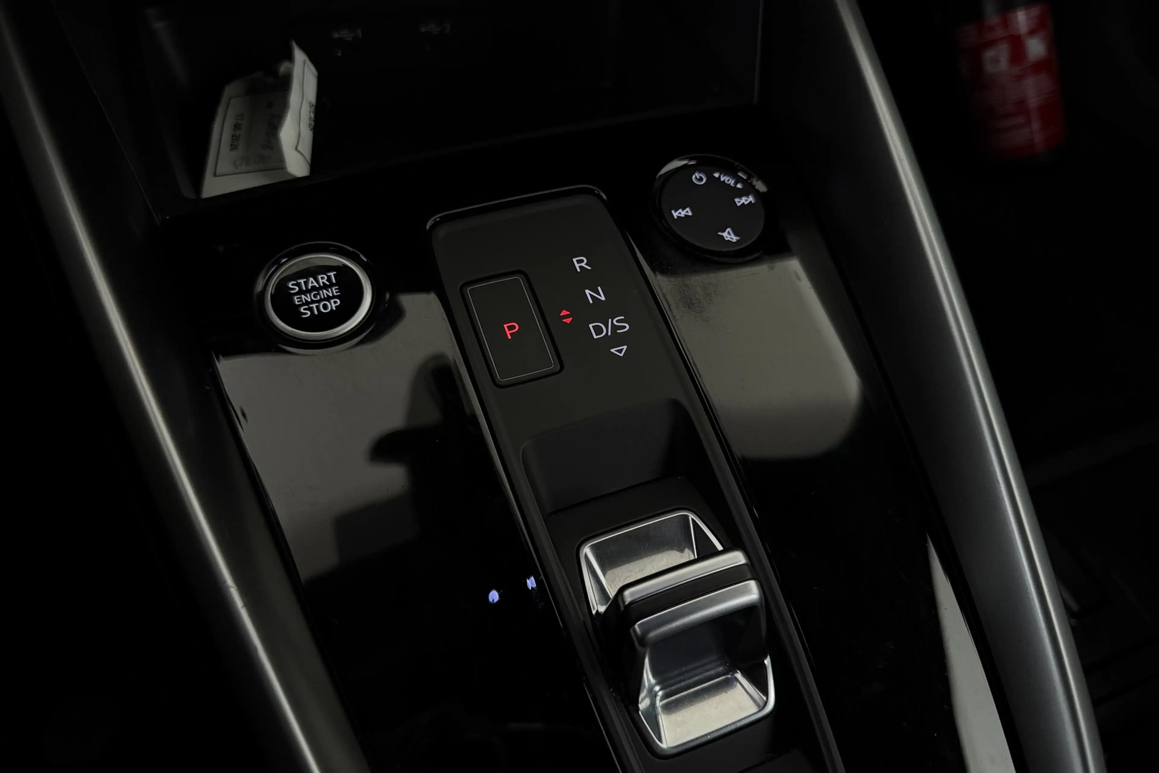 Audi A3 SPORTBACK 30 1.0TFSI S-TRONIC + GPS + CARPLAY + CA — photo 12