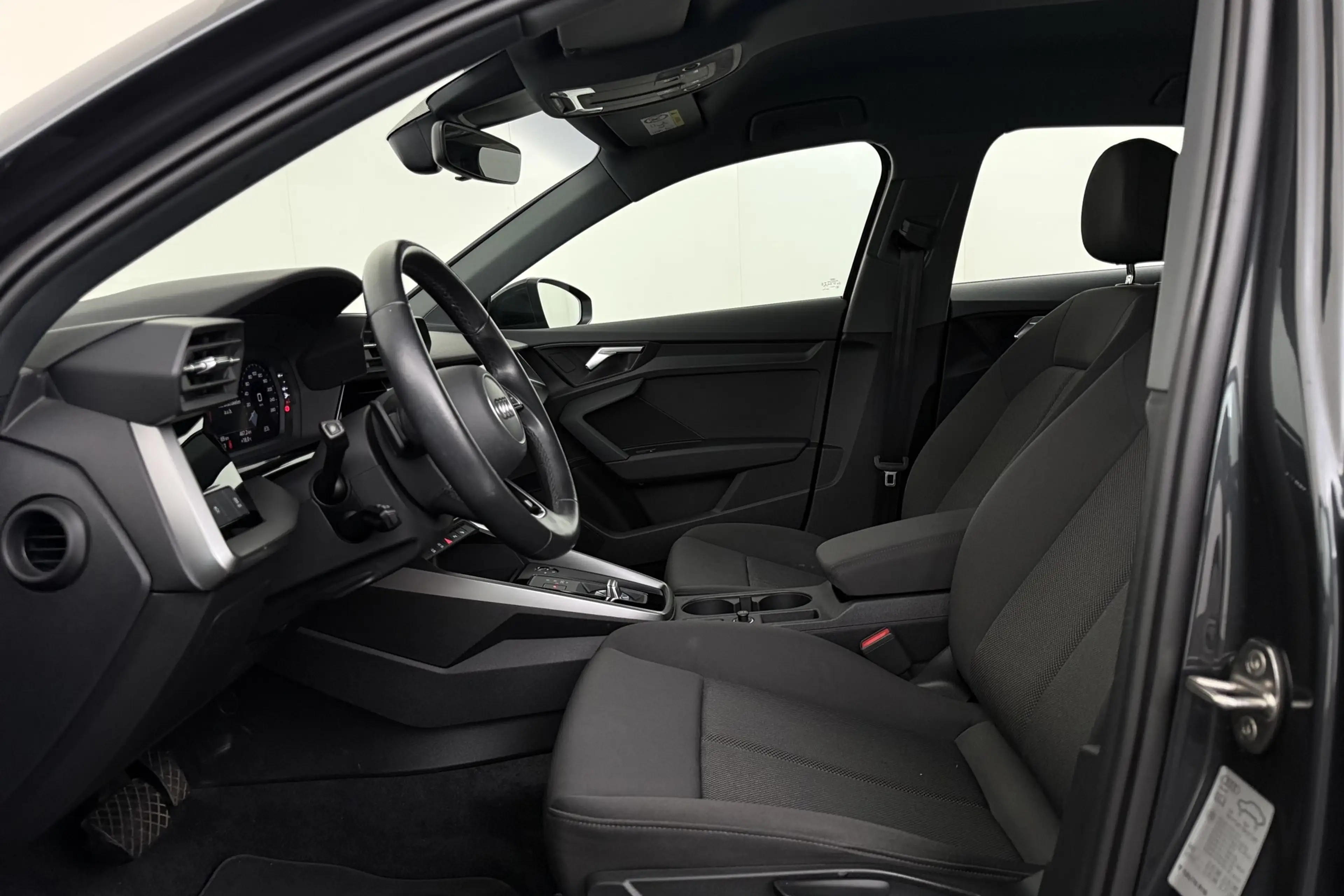 Audi A3 SPORTBACK 30 1.0TFSI S-TRONIC + GPS + CARPLAY + CA — photo 10