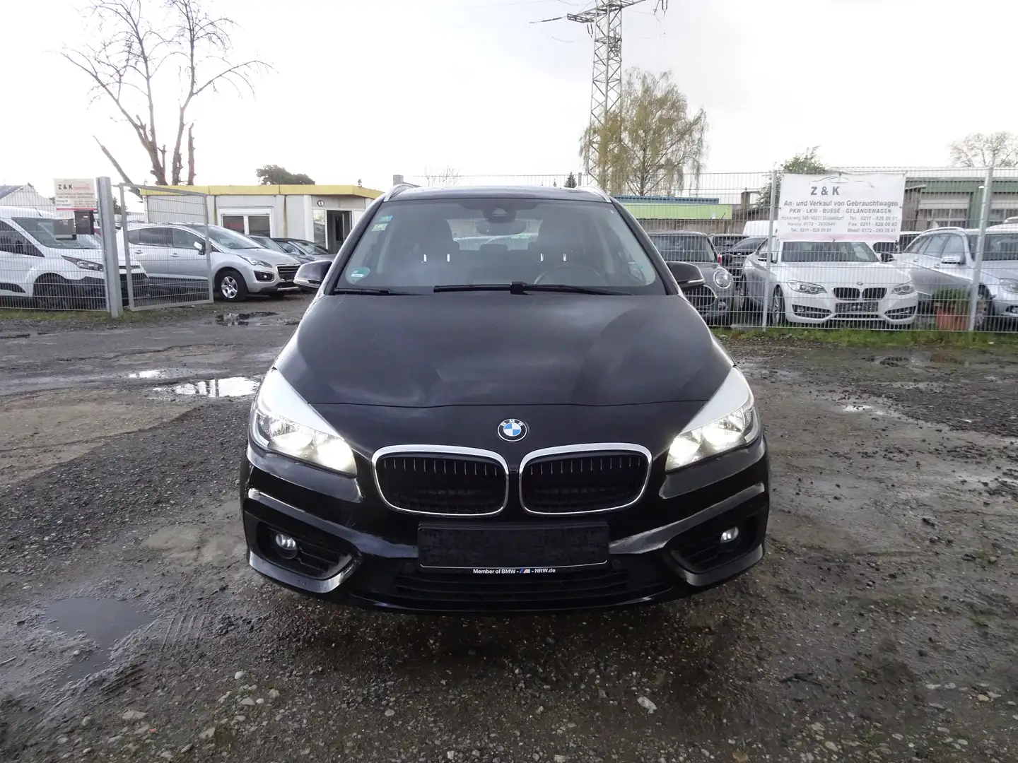 BMW 216 216 i Advantage Navi PCD 1 Hand km 93000 Siyah - 1