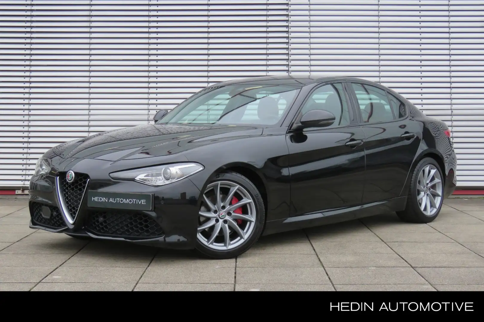 Alfa Romeo Giulia 2.0T Super | Dealeronderhouden | Veloce interieur Zwart - 1