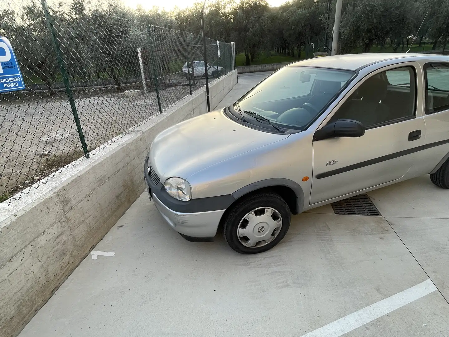 Opel Adam Corsa swing 2000 Argento - 1