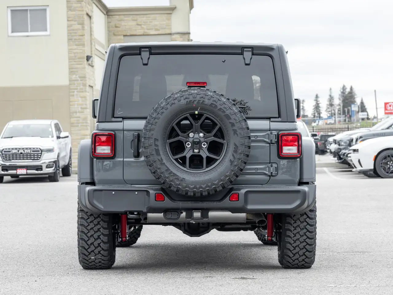 Jeep Wrangler снимка Jeep Wrangler