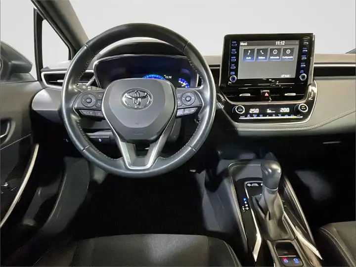 Toyota Auris 2022, foto 9