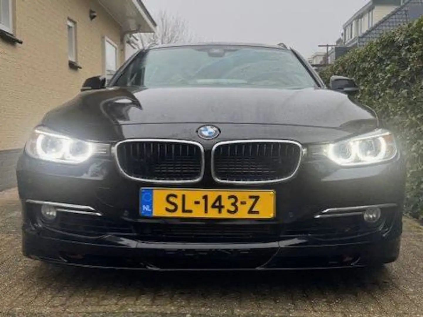 Alpina B3 ALLRAD 410 PK Pano-dak/ Acrapovic / Rijk uitgerust Zwart - 2