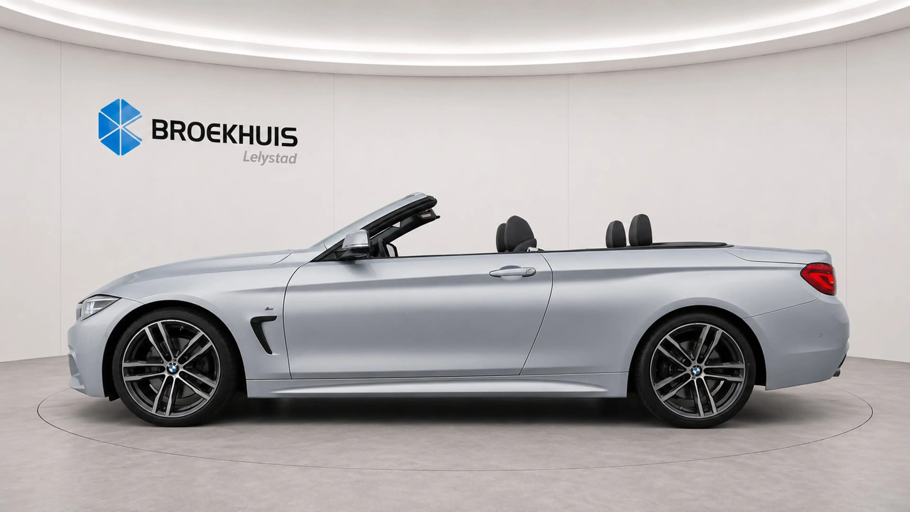 BMW 420 4-serie Cabrio 420i 183PK HIGH EXECUTIVE M-SPORT A — photo 3