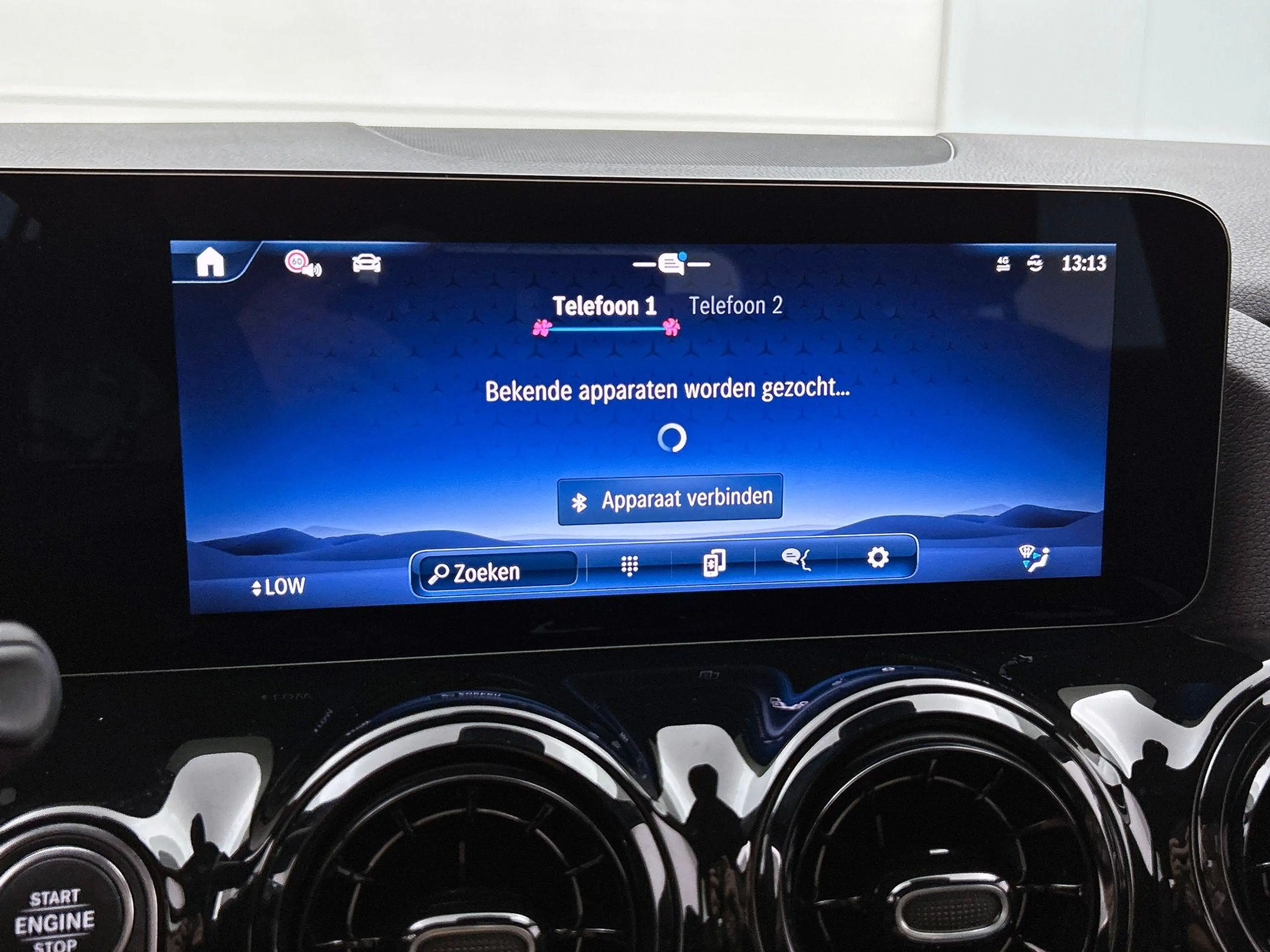 Mercedes-Benz GLA 180 GLA Essential Line — photo 15