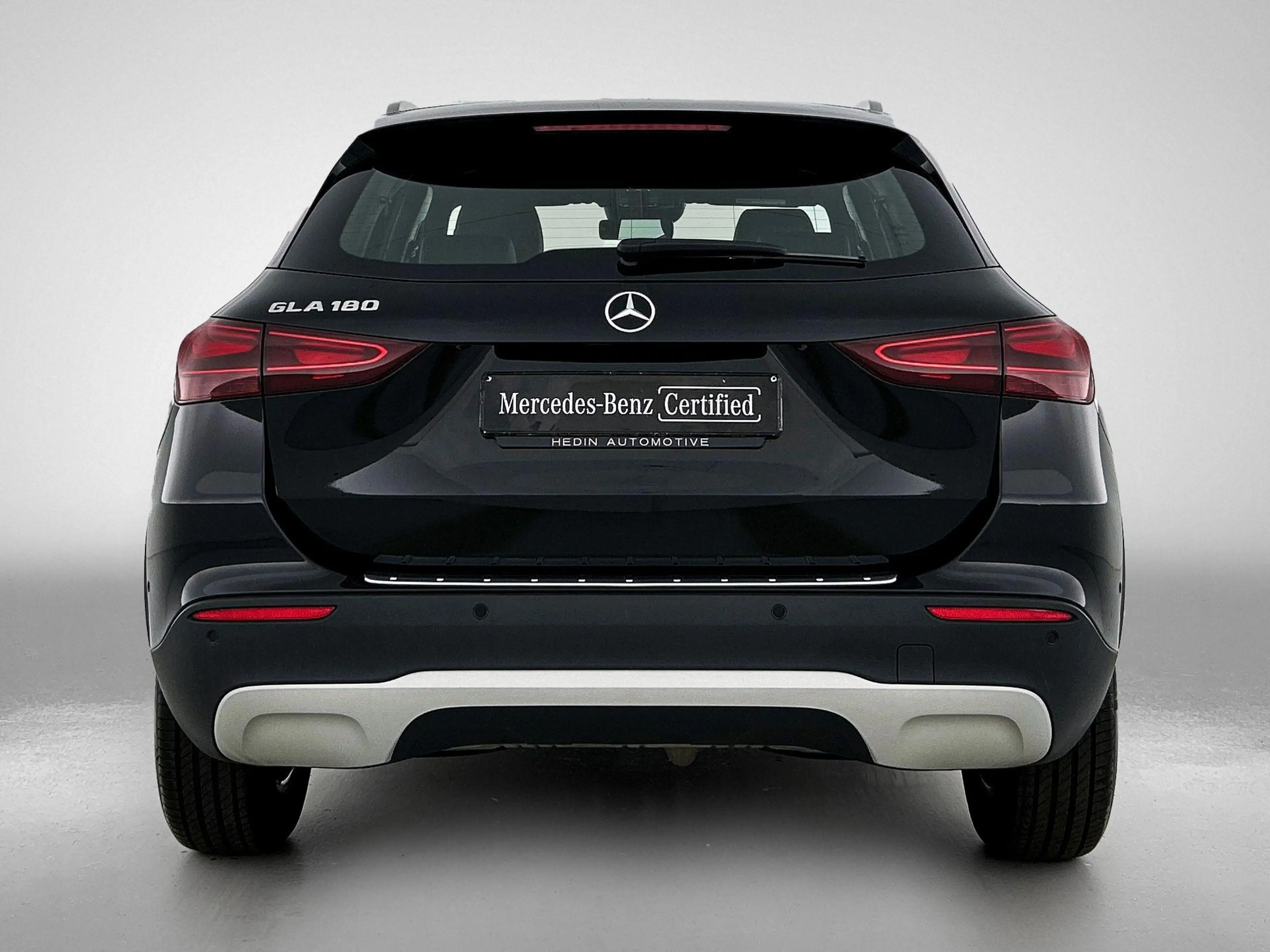 Mercedes-Benz GLA 180 GLA Essential Line — photo 7