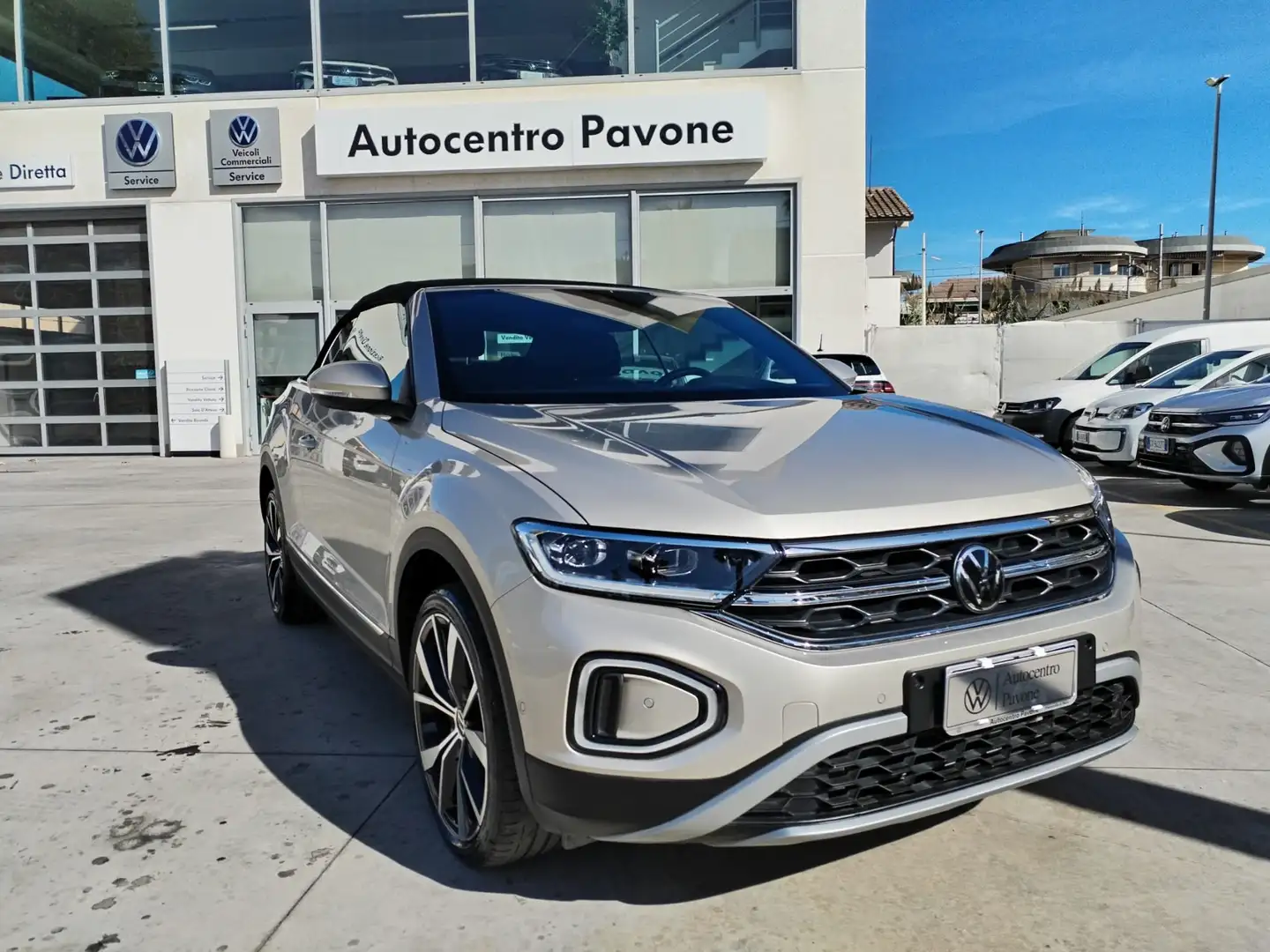 Volkswagen T-Roc Cabriolet 1.5 tsi Style dsg -IQ Drive-IQ Light-Key Grigio - 1