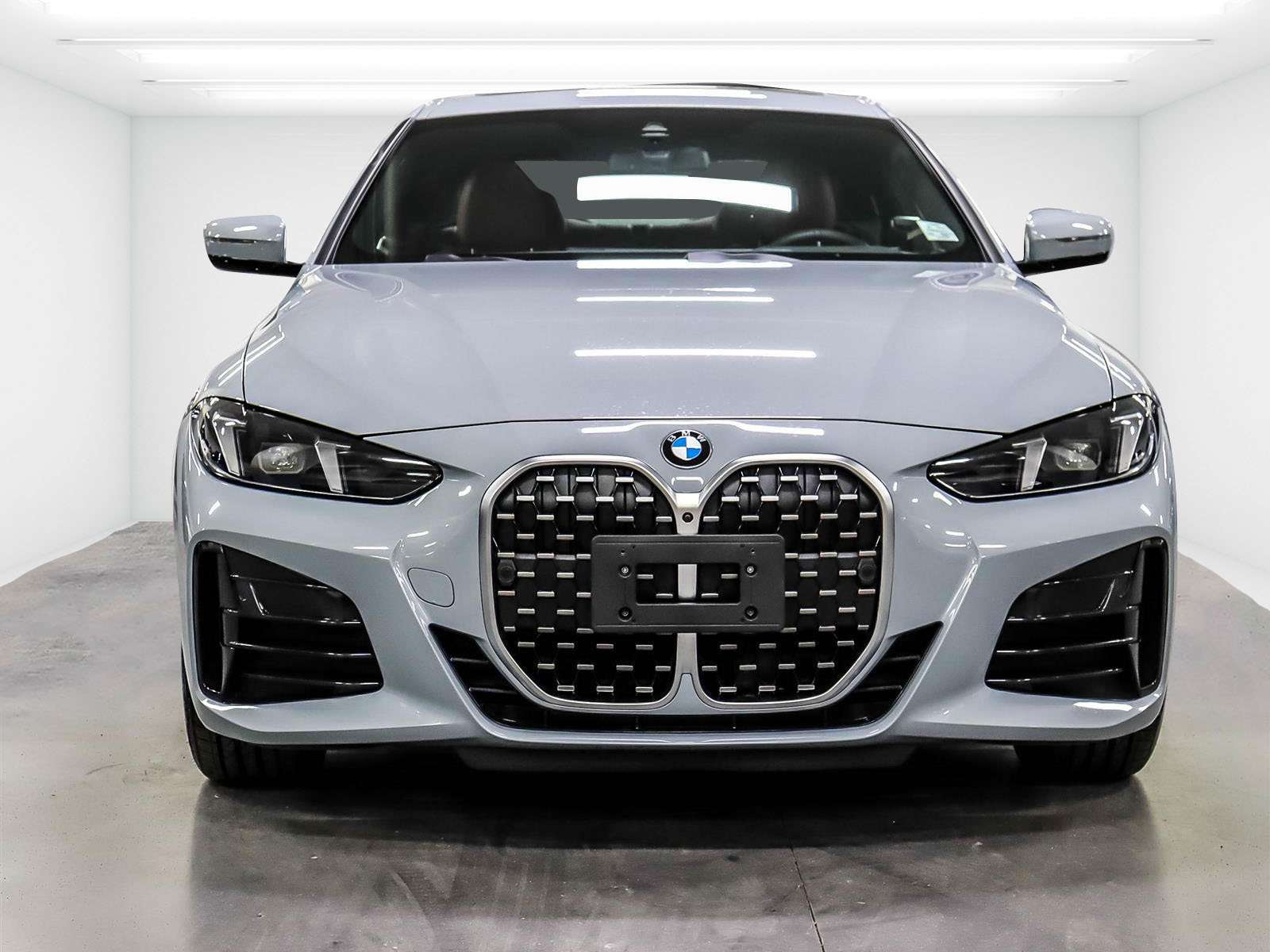 2026 BMW 4 Series xDrive Coupe — photo 1
