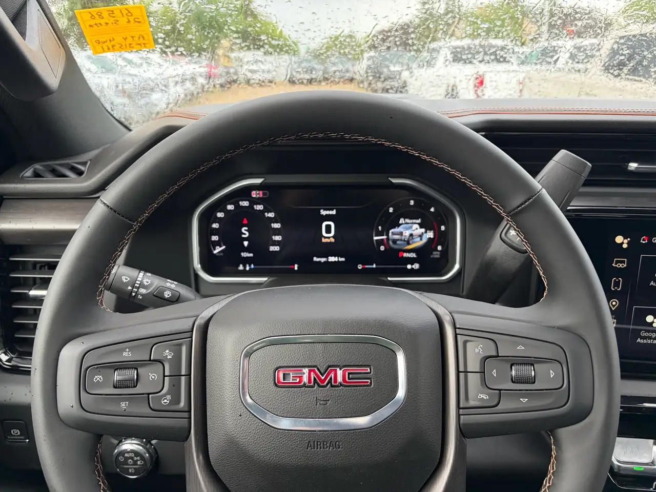 GMC Sierra 3500HD снимка GMC Sierra 3500HD