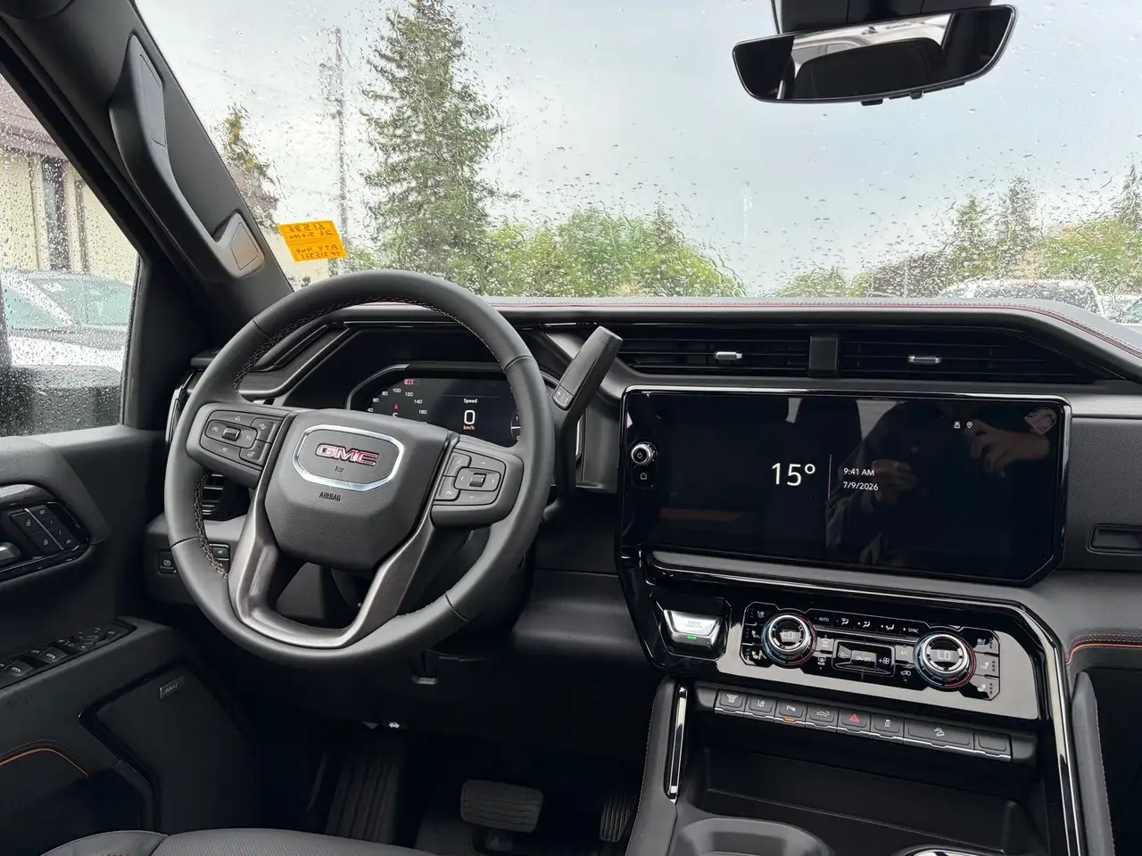 GMC Sierra 3500HD снимка GMC Sierra 3500HD