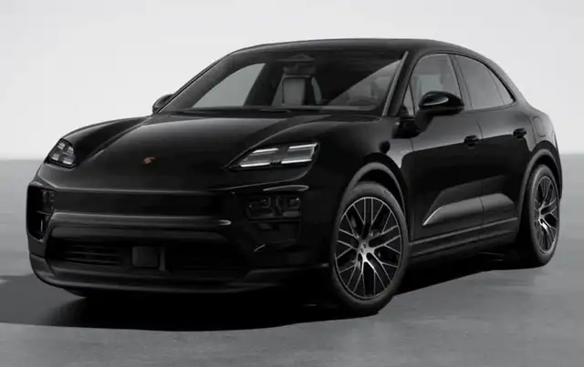 Porsche Macan BEV - IVA Esposta